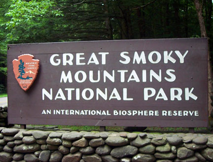 great smoky mountains sign