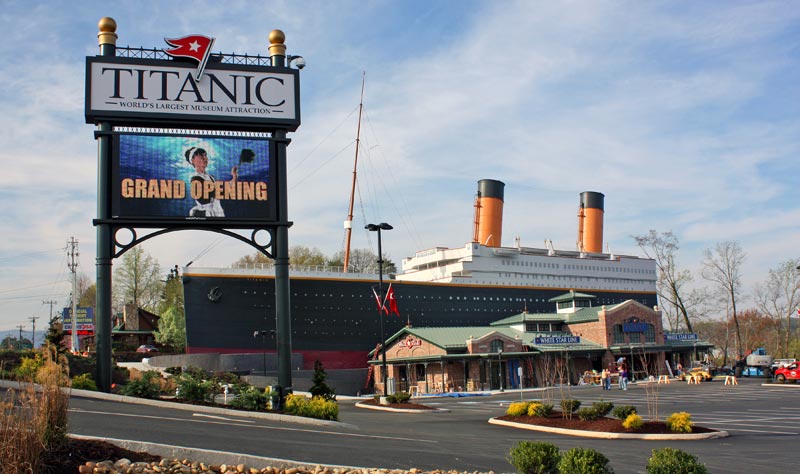 Titanic Pigeon Forge